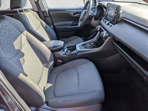 Used 2021 Toyota RAV4 XLE w/ XLE Grade Weather Package image 25