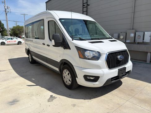 Used 2023 Ford Transit 350 XLT RWD image 1