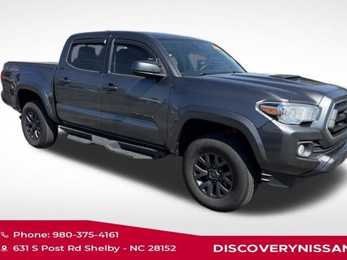 Used 2021 Toyota Tacoma SR5 image 2