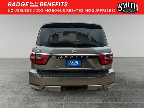 Used 2021 Nissan Armada SL w/ Captain's Chairs Package AWD/4WD image 7