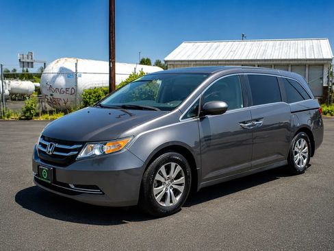 Used 2016 Honda Odyssey EX-L image 3