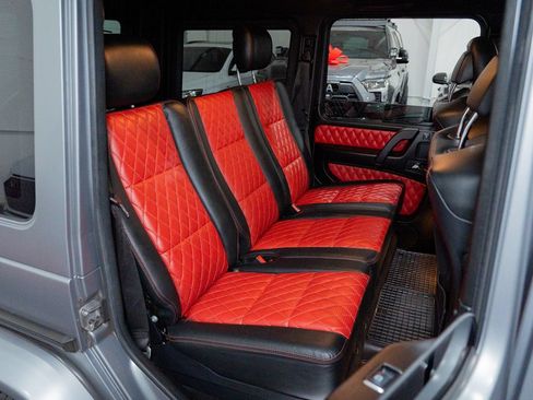 Used 2018 Mercedes-Benz G 63 AMG 4MATIC image 32