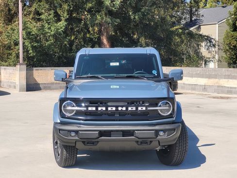 New 2025 Ford Bronco Outer Banks image 34