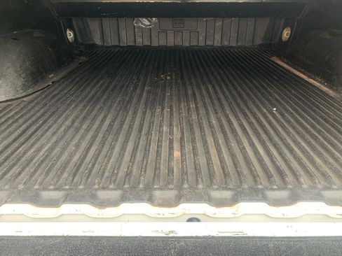 Used 2015 Chevrolet Silverado 1500 LTZ Z71 w/ LTZ Plus Package AWD/4WD image 20