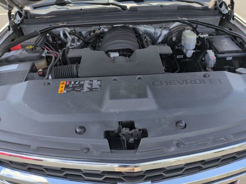 Used 2017 Chevrolet Tahoe LT AWD/4WD image 23