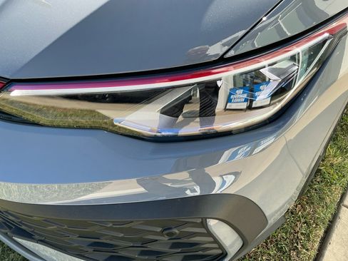 New 2025 Volkswagen GTI SE image 25