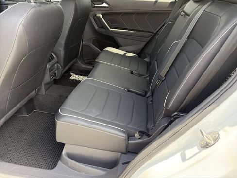 Used 2024 Volkswagen Tiguan SEL R-Line AWD/4WD image 22