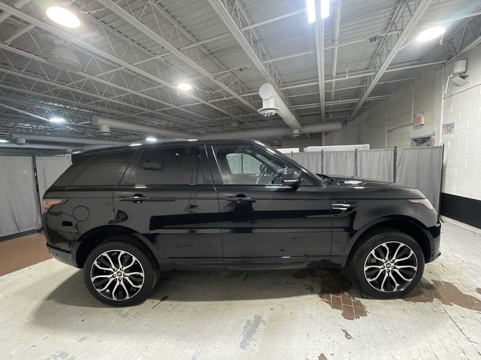 Used 2019 Land Rover Range Rover Sport HSE AWD/4WD image 27