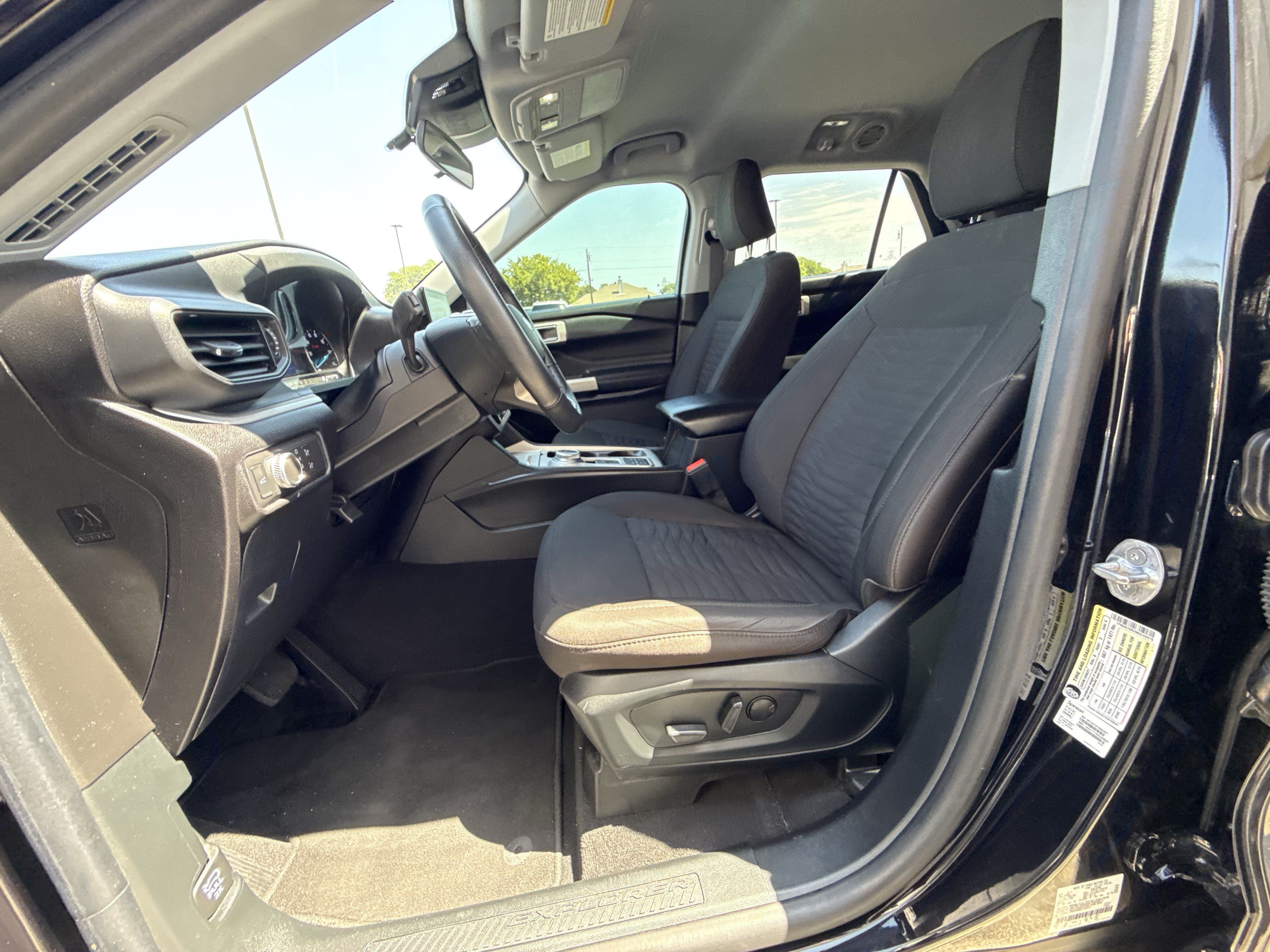 Used 2021 Ford Explorer XLT RWD image 24