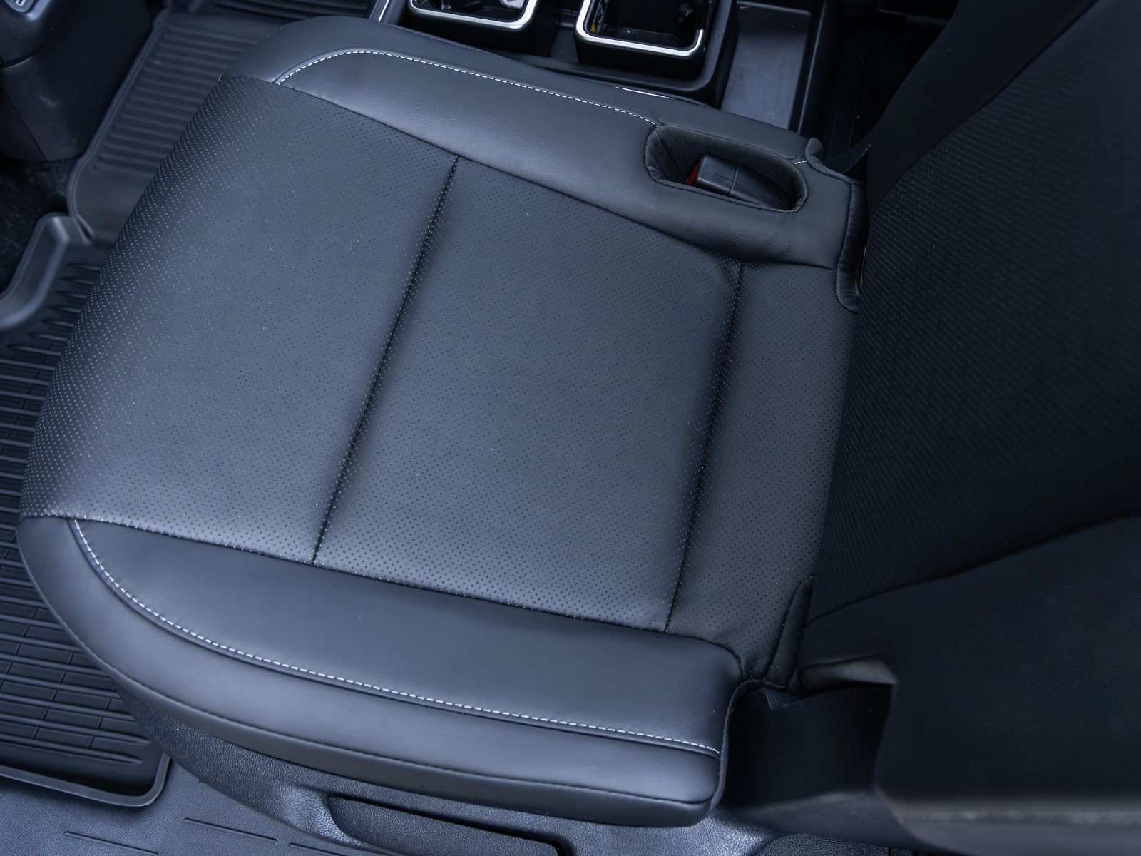 Used 2025 Lexus TX 350 AWD w/ Technology Package image 32