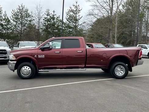 Used 2018 RAM 3500 Laramie image 2