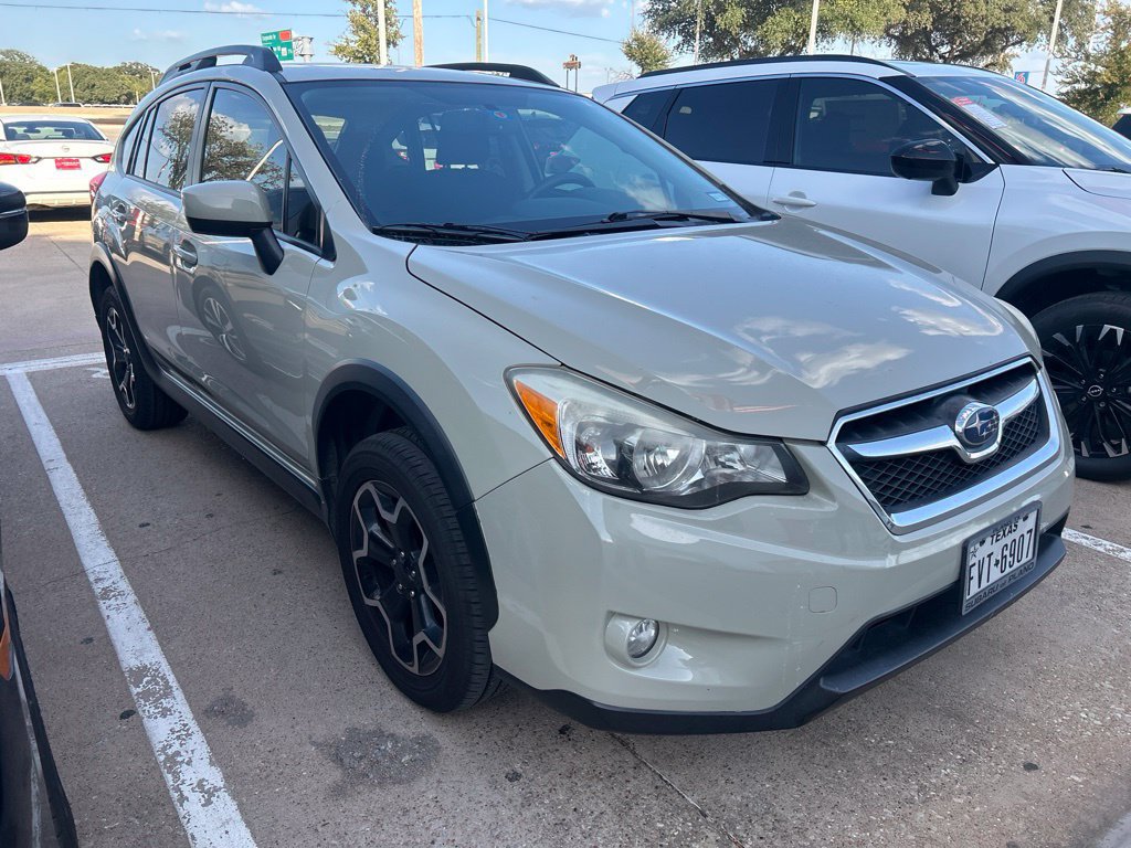 Used 2015 Subaru Crosstrek 2.0i Premium w/ Moonroof Package AWD/4WD image 3