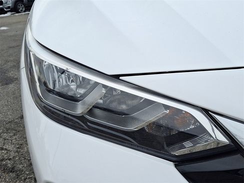 Used 2021 Nissan Sentra SV image 9