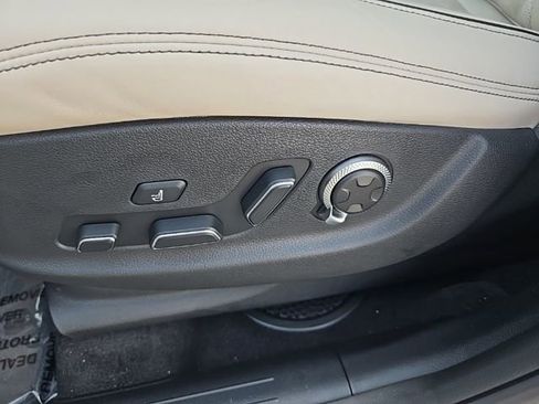 Used 2025 Genesis GV70 3.5T Sport w/ Sport Advanced Package image 20