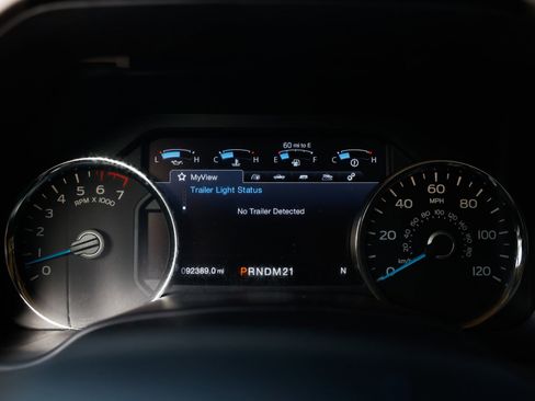 Used 2017 Ford F150 Lariat w/ Equipment Group 501A Mid image 32