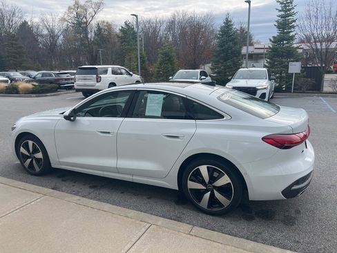 Used 2025 Audi A5 2.0T Premium Plus w/ Premium Plus image 43