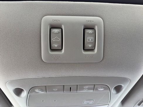 Used 2019 Nissan Murano Platinum w/ Cargo Package AWD/4WD image 11