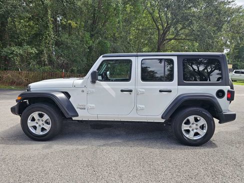 Used 2018 Jeep Wrangler Unlimited Sport S AWD/4WD image 6