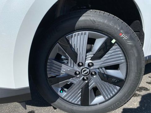 New 2026 Nissan Murano SL image 10