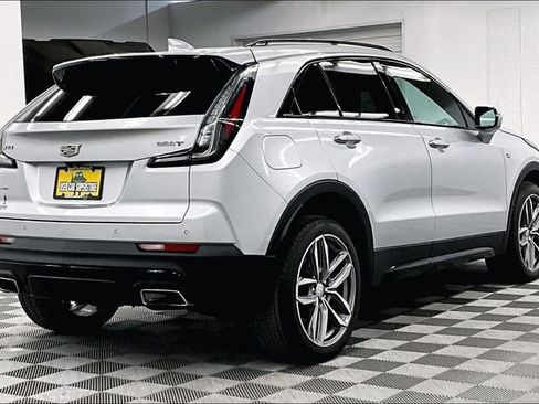 Used 2022 Cadillac XT4 Sport AWD/4WD image 13
