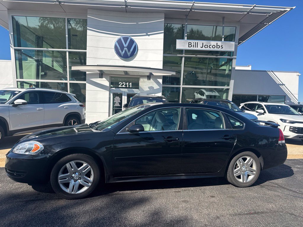 Used 2012 Chevrolet Impala LT w/ LT Sunroof Package FWD image 2