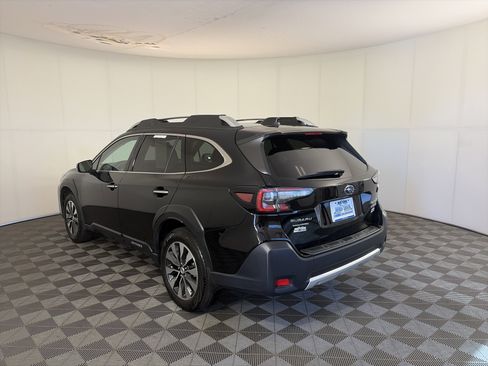 Used 2024 Subaru Outback Touring XT w/ Popular Package #2 image 7