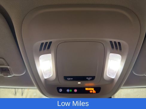 Used 2023 Buick Envision Preferred w/ Sport Touring Package image 14