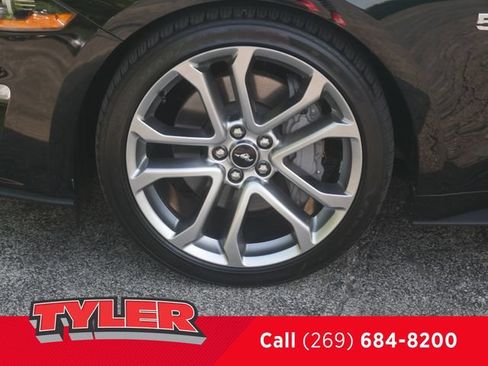 Used 2019 Ford Mustang GT Premium RWD image 43