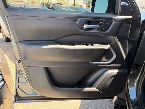 Certified 2025 Nissan Armada Platinum AWD/4WD image 20
