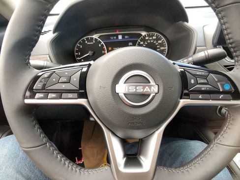 New 2025 Nissan Altima 2.5 SV w/ SV Premium Package image 17
