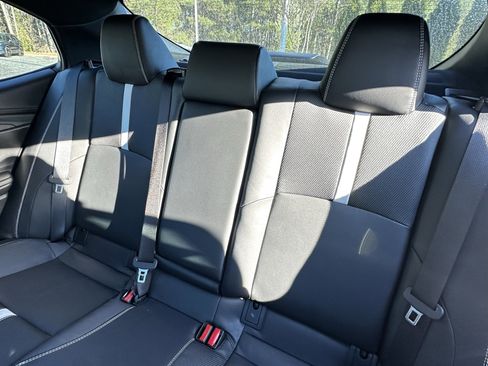 Used 2025 Toyota Camry SE w/ Multimedia Upgrade Package image 8