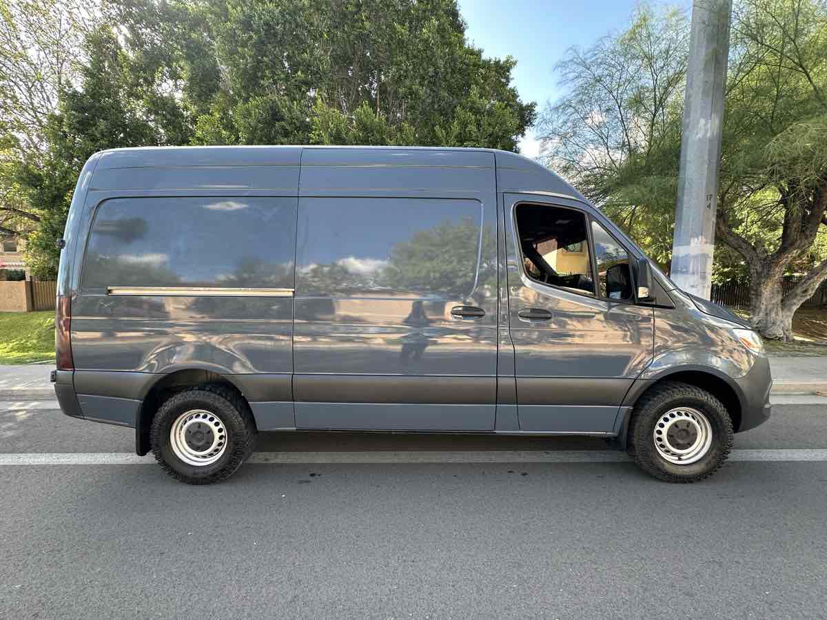 Used 2019 Mercedes-Benz Sprinter 144 image 9