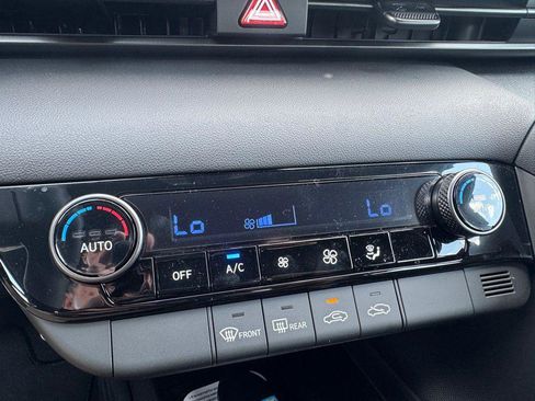 New 2026 Hyundai Elantra Sport FWD image 22