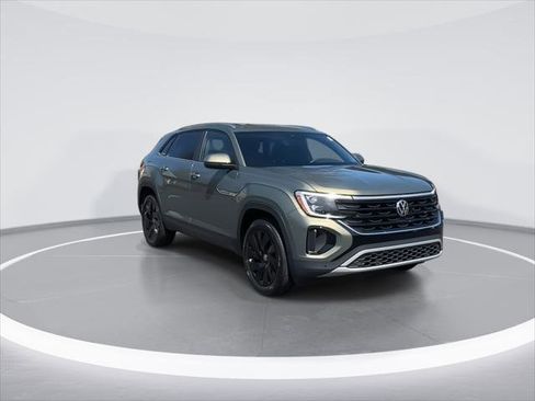 New 2026 Volkswagen Atlas Cross Sport SE AWD/4WD image 2