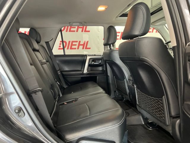 Used 2018 Toyota 4Runner Limited AWD/4WD image 10