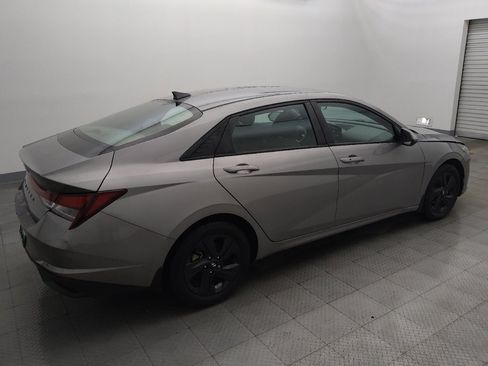 Used 2023 Hyundai Elantra SEL image 10
