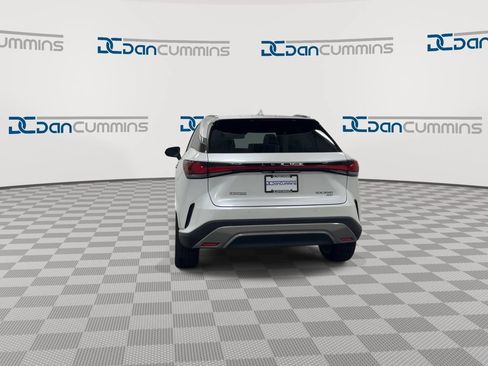 Used 2024 Lexus RX 350 AWD image 7