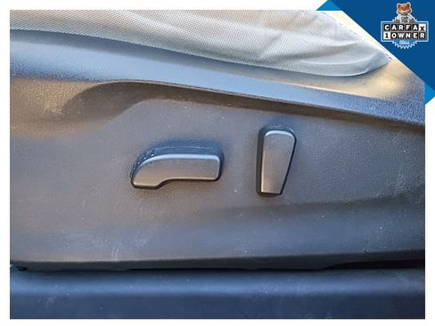 Used 2020 Subaru Ascent Premium w/ Convenience Package image 14