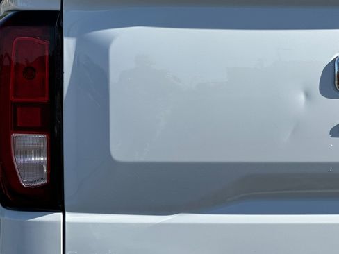 Used 2023 GMC Sierra 1500 Elevation image 45