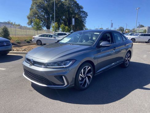 New 2026 Volkswagen Jetta SEL image 3