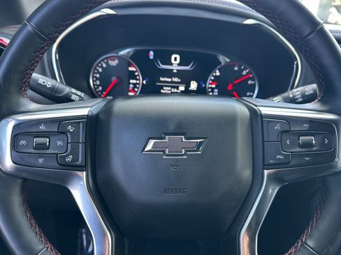 Used 2025 Chevrolet Blazer RS image 37