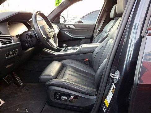 Used 2022 BMW X7 xDrive40i w/ M Sport Package image 15
