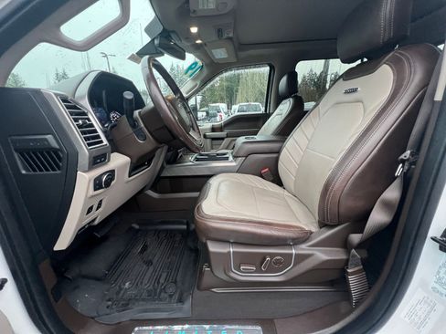Used 2019 Ford F450 Limited image 10