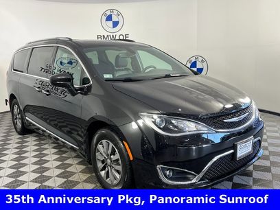 Used 2019 Chrysler Pacifica Touring-L