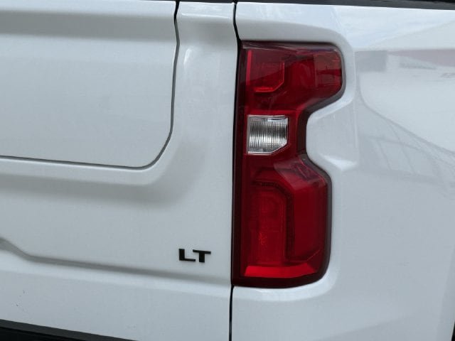 Used 2024 Chevrolet Silverado 1500 LT Trail Boss w/ Convenience Package II AWD/4WD image 7