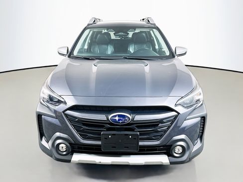 Used 2023 Subaru Outback Touring image 2