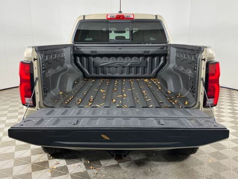 Used 2024 Chevrolet Colorado ZR2 w/ Safety Package image 28