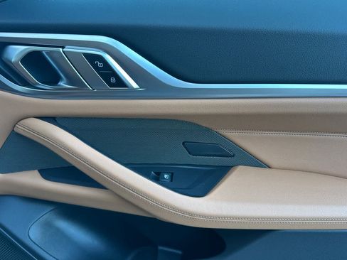 Used 2025 BMW i4 eDrive40 w/ Premium Package image 18