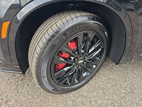 New 2025 Cadillac XT6 Sport w/ Technology Package image 35