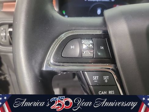 Used 2023 Lincoln Nautilus Reserve w/ Monochromatic Package AWD/4WD image 22